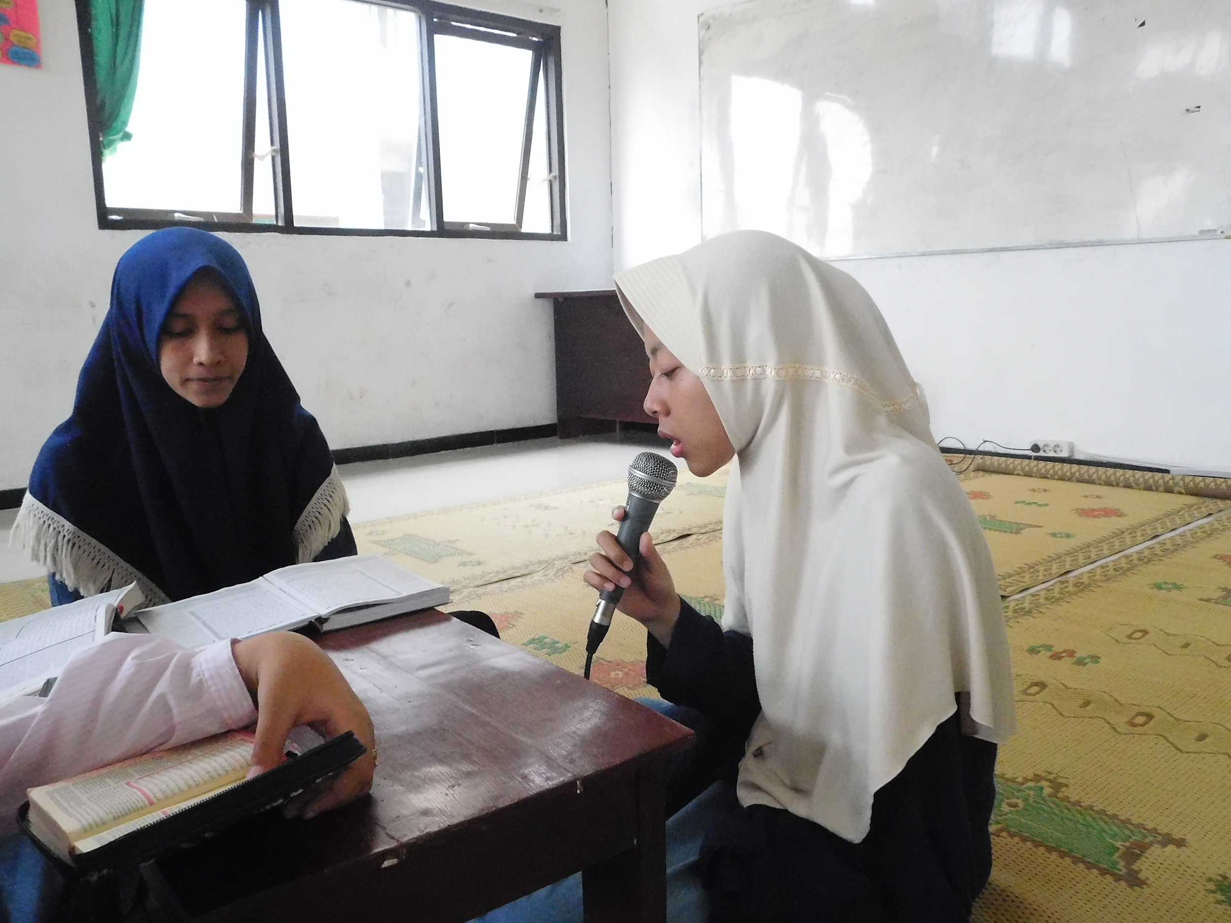Simaan al-Qur’an Peringatan Hari Kartini dan HUT DEMA Fakultas Tarbiyah ke-11