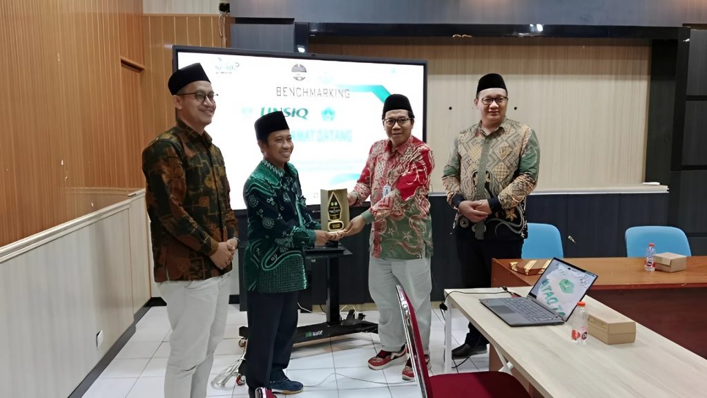 BetterImage 1751270402031 - IIQ An Nur Yogyakarta dan UNSIQ Jalin Kerja Sama Penguatan Sistem Mutu Perguruan Tinggi