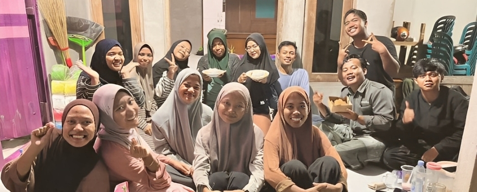 pp Selamat hari Ibu 💗🫶🤗KKNKKN2025KuliahKerjaNyataKKNDusunGobehKKNMahasiswaKKNBergerakPeng 1 - Penarikan KKN IIQ An Nur Yogyakarta 2025/2026, Tangisan Warga, dan Meidina