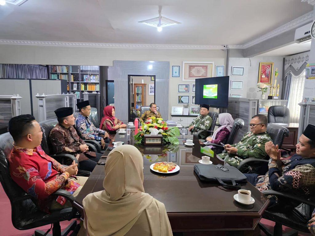 whatsapp image 2026 02 03 at 09 43 16 6981a866c925c4406f451362 - FEBI IIQ An Nur Yogyakarta Hadiri Forum Nasional AFEBNU, Bahas Strategi Akreditasi Unggul, Penguatan OBE, dan Internasionalisasi Program Studi