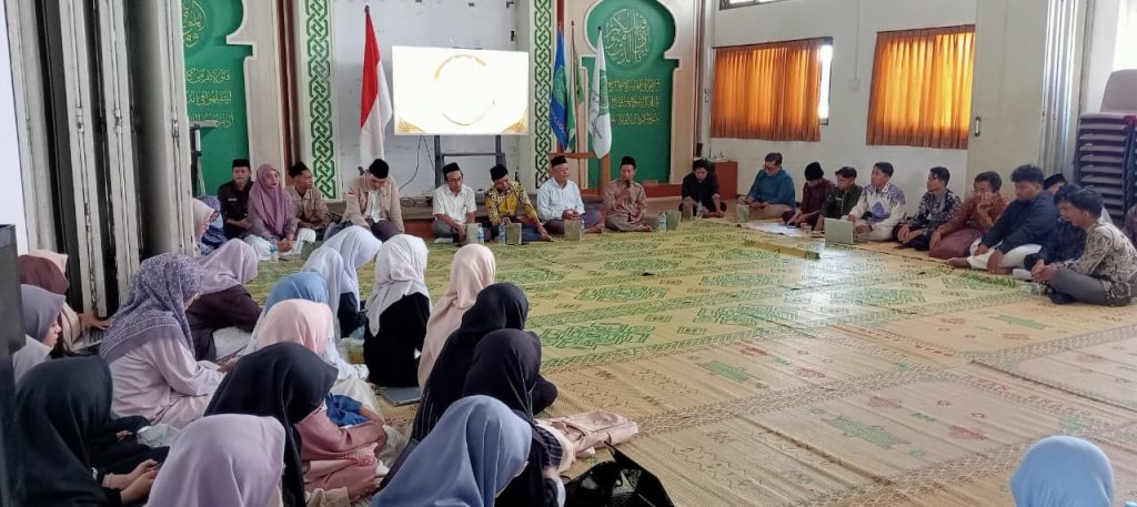 pakai WhatsApp Image 2026 04 21 at 14.38.03 - Dekan Fakultas Ushuluddin IIQ An Nur Yogyakarta: Kita akan Buat Pembaruan!
