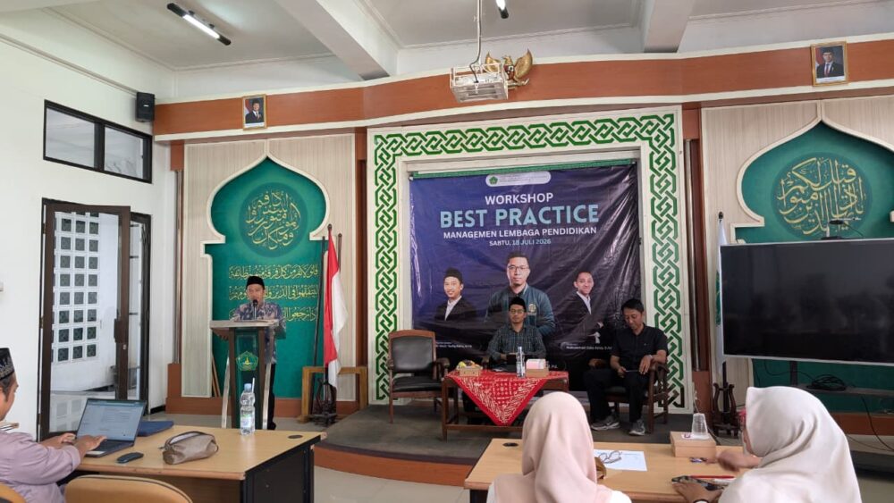 Perkuat Profil Lulusan, Magister PAI IIQ An Nur Yogyakarta Gelar Workshop Manajemen Pendidikan Modern